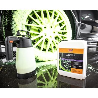 X-Neon PRO Whell and Tire cleaner 5L MOJE AUTO 19-677